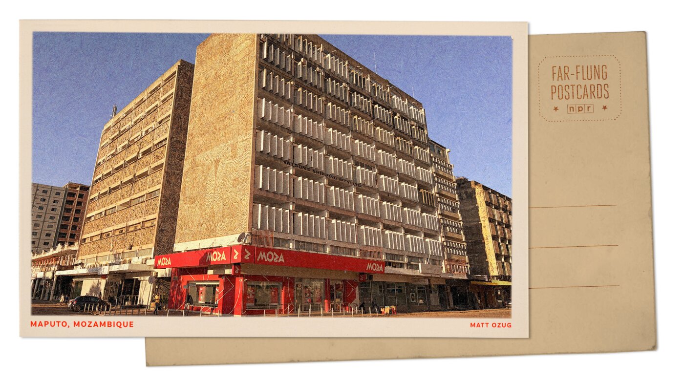 Salutations de Maputo, la capitale du Mozambique, façonnée par une architecture moderniste
