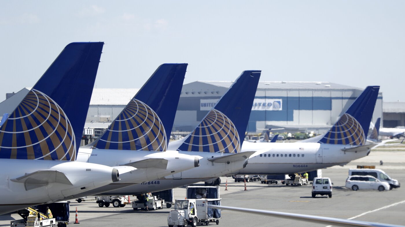 Un vol d'United Airlines vers l'Espagne fait demi-tour, apparemment à cause du nom de l'appareil Bluetooth