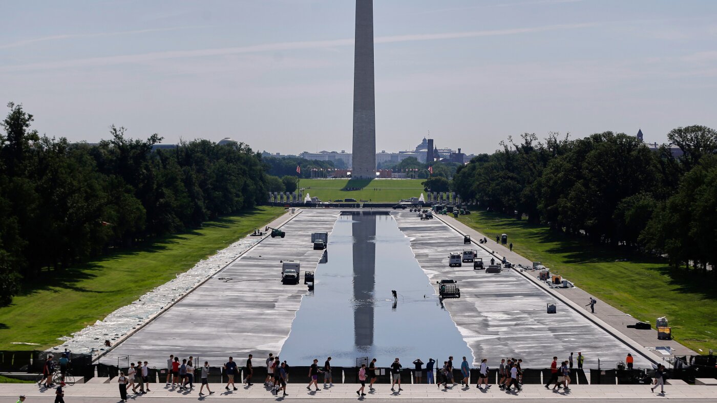 Une fois que le Reflecting Pool de DC a été repeint, les visiteurs demandent : Qu'est-ce qui a changé ?