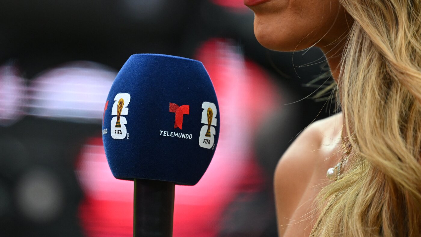 Même les supporters qui ne parlent pas espagnol regardent la Coupe du Monde sur Telemundo. Voici pourquoi
