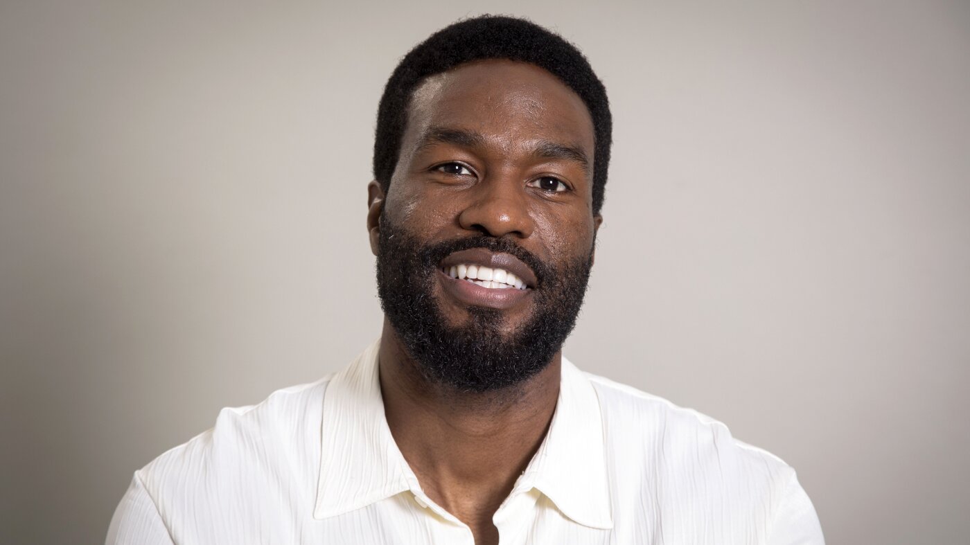 Yahya Abdul-Mateen II a une théorie sur l'annulation de "Wonder Man" de Marvel