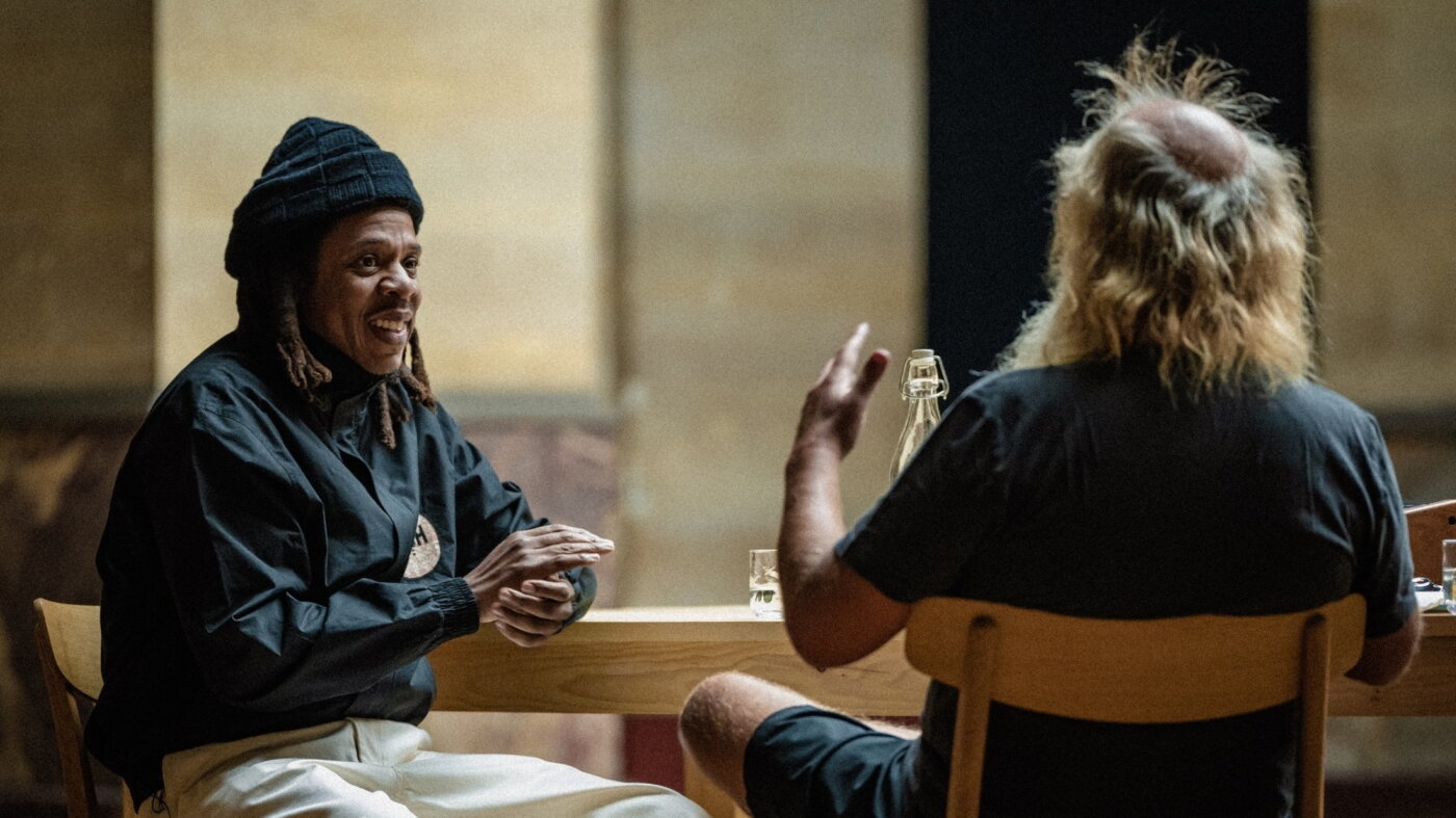 "JAŸ-Z In 8" est une annotation sans friction de l'héritage de Jay-Z