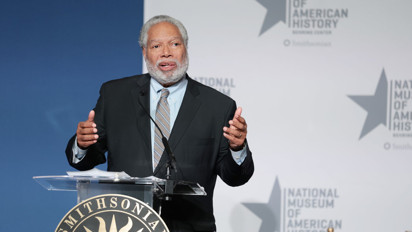 Le leader du Smithsonian démissionne. Où va l’institution à partir de là ?