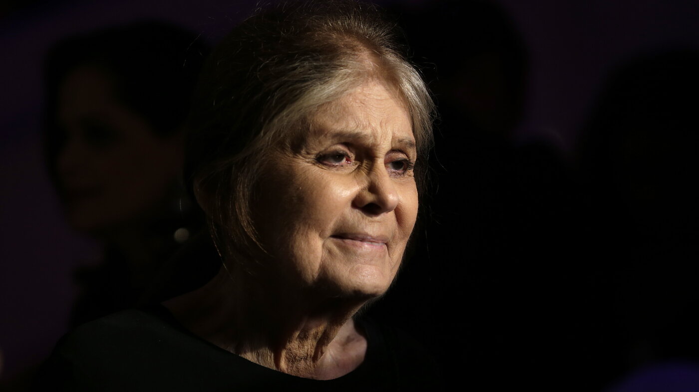 Plus tard dans sa vie, Gloria Steinem s'est retrouvée libérée des « exigences du genre ».