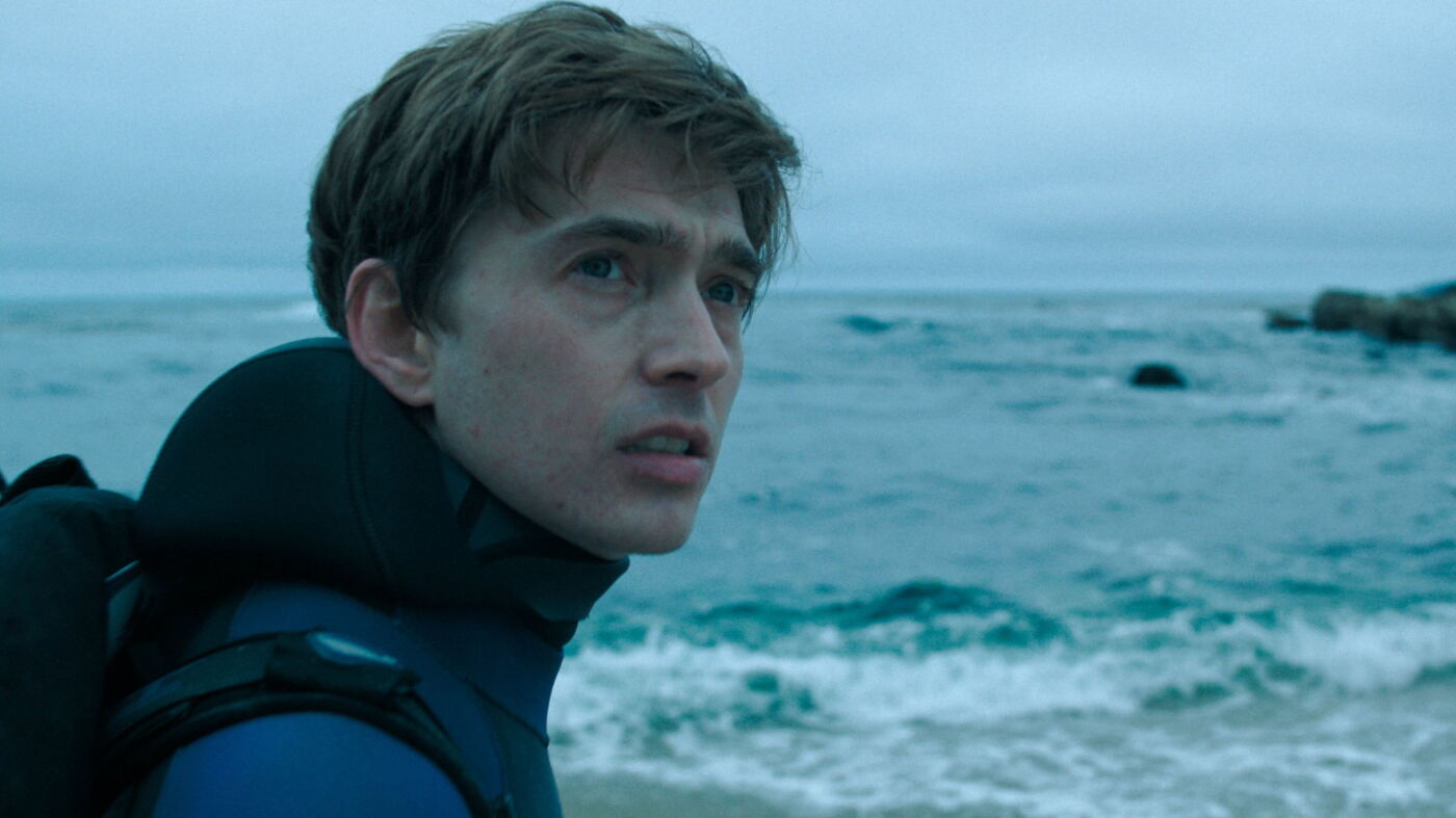"Whalefall" est une histoire de pères, de fils et de baleines qui nous engloutissent en chemin.